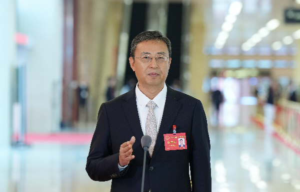 省人大代表、廣東連越律師事務(wù)所主任劉濤：不斷汲取基層智慧 讓每項(xiàng)法規(guī)滿載民意